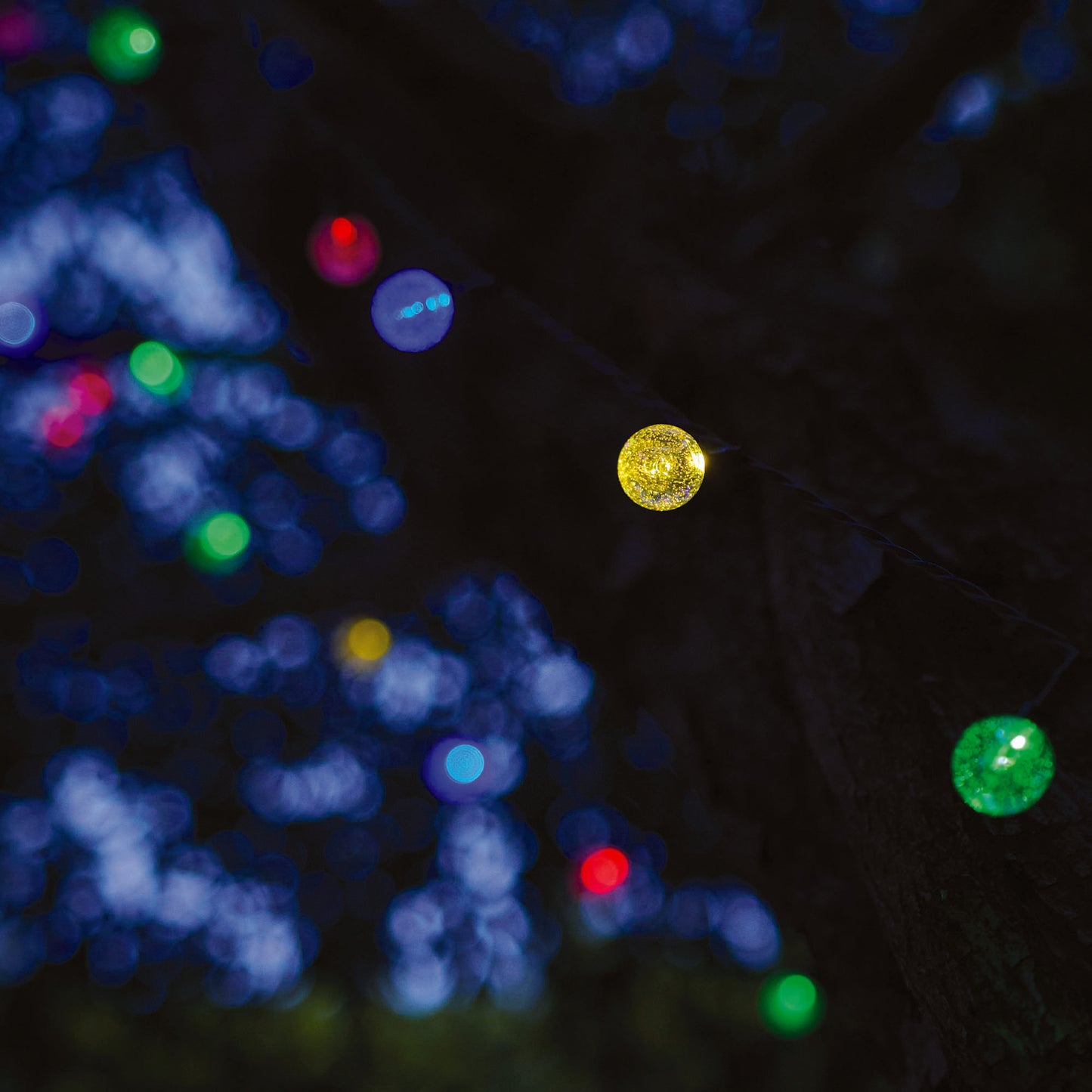 Lot de 2 guirlandes lumineuses solaires 20 globes scintillants LED multicolore FESTY COLOR 5.80m
