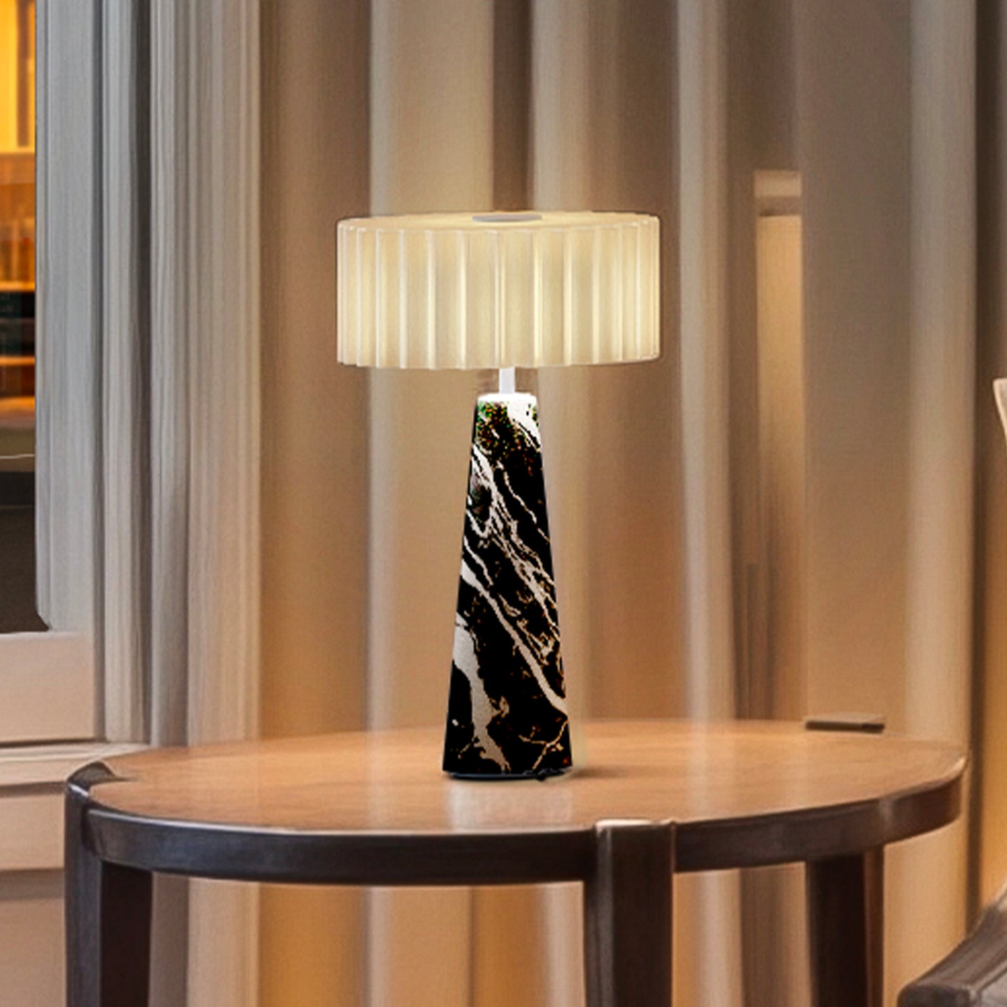 Lampe de table sans fil en marbre abat-jour ondulé LED blanc chaud dimmable BLOK BLACK MARBLE H30cm