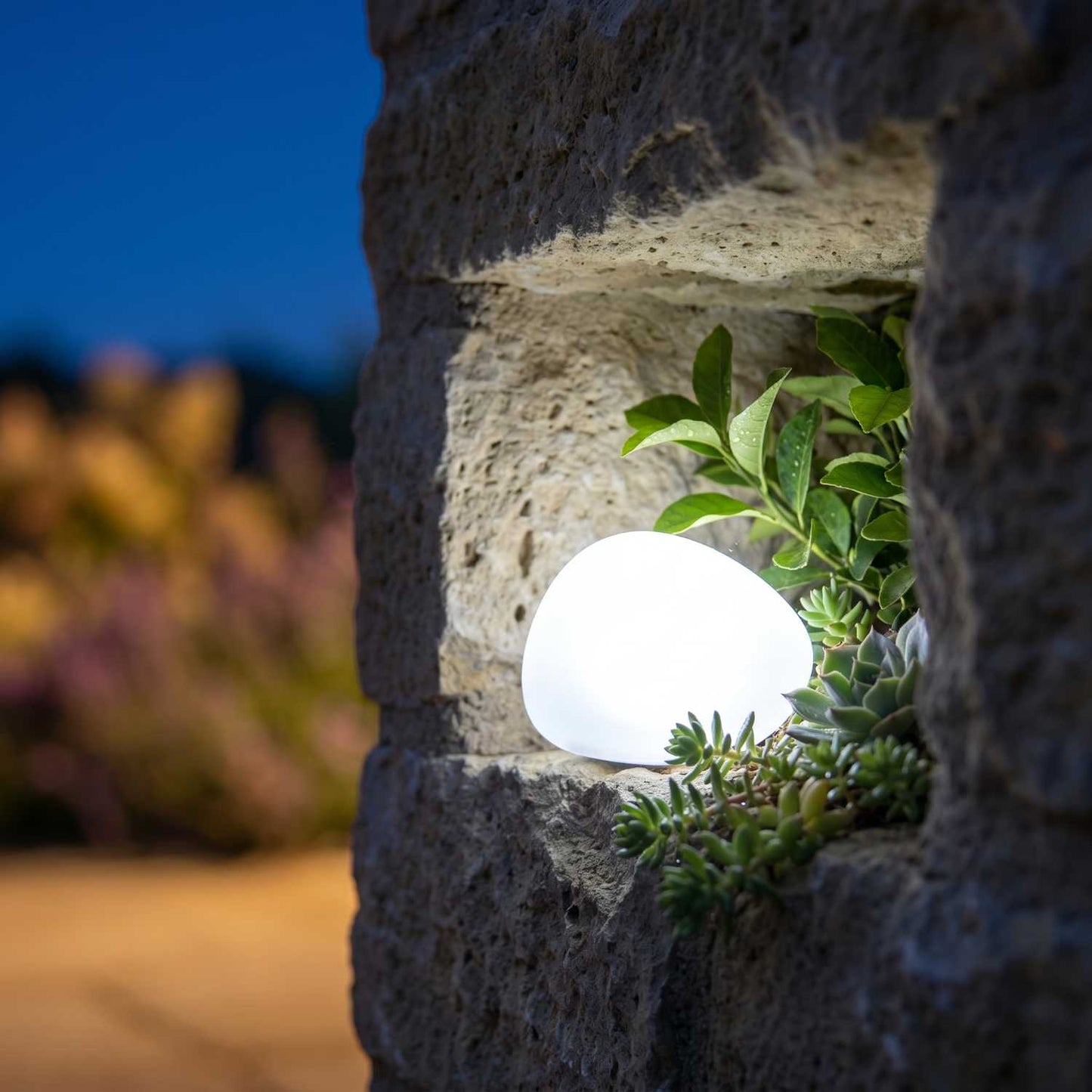 Lampe solaire décorative galet LED blanc SOLENZARA ∅16cm