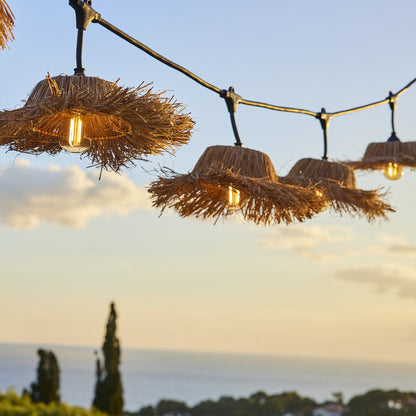 Guirlande lumineuse extérieure raccordable 107m avec 175 ampoules LED filament E27 blanc chaud TAHITI LIGHT Abat-jour en paille bohème