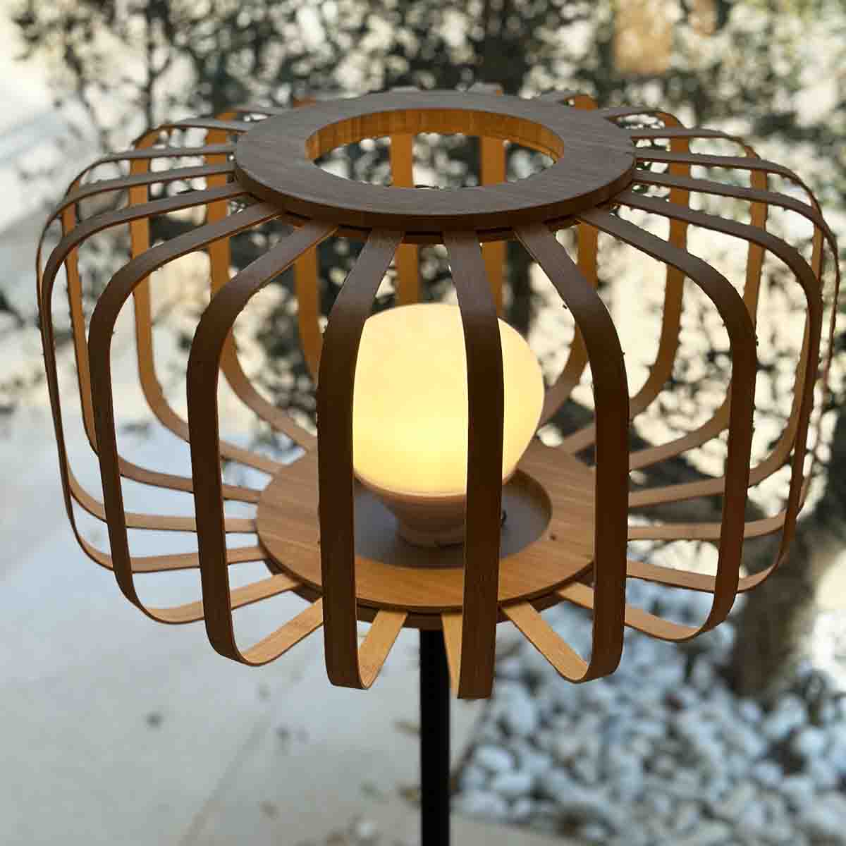 STANDY BAMBOU dimmbare weiße und mehrfarbige LED-Stehlampe mit Metallfuß, kabellos, aus natürlichem Bambus, H150 cm, mit Fernbedienung