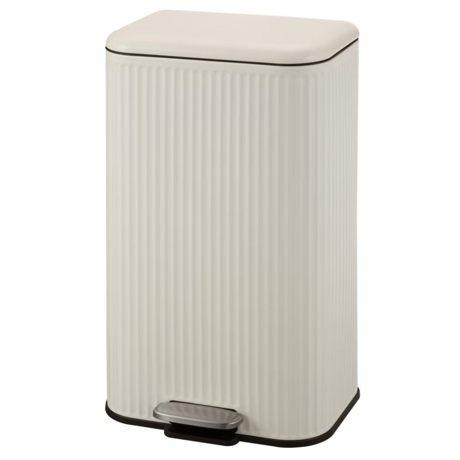 Poubelle de Cuisine à Pédale 50L LINE — Grand Bac à Déchets Rectangulaire Strié en Acier Inoxydable avec Couvercle Soft-Close Anti-Odeurs, Crème Mat
