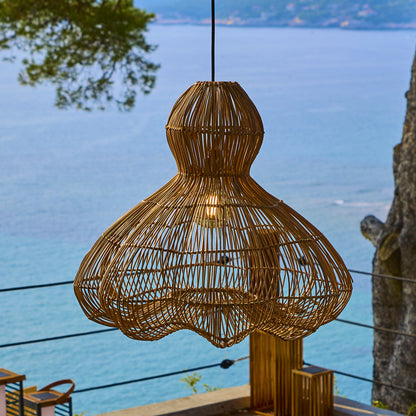 Suspension solaire RONDA SOLAR en rotin naturel avec câble hybride secteur et solaire 5m de longueur