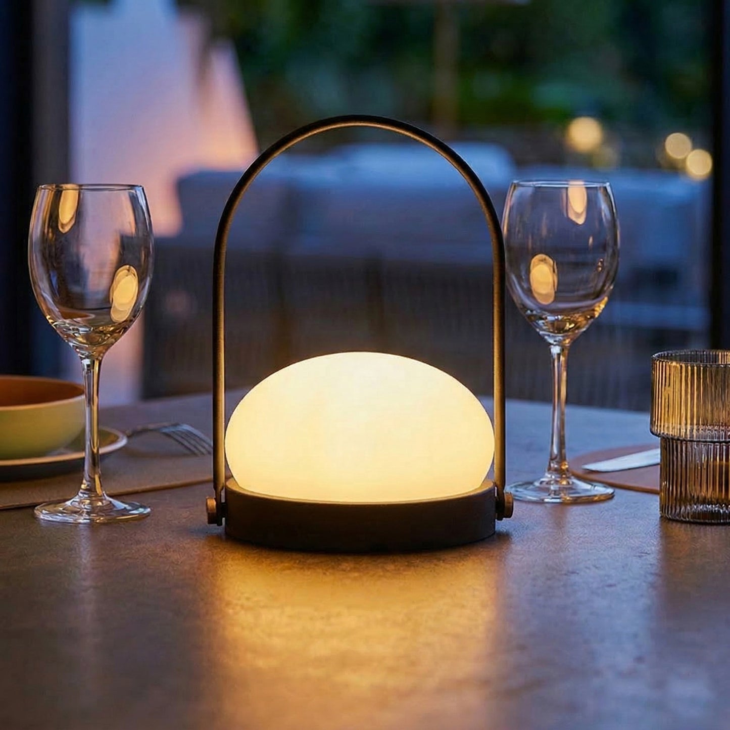 Kabellose Tischlampe Metallgriff warmweiß LED DAY H22cm
