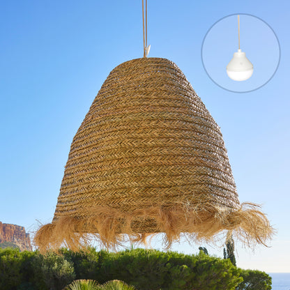 Suspension XXL BIG ANAFI NOMAD en jonc de mer naturel style bohème avec ampoule LED nomade
