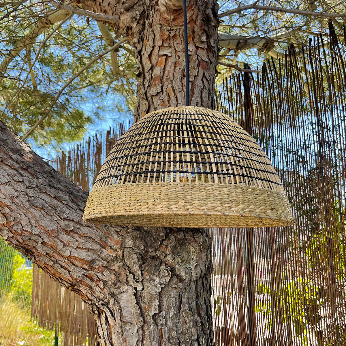 CESARE NOMAD Pendelleuchte im böhmischen Stil aus natürlichem Seegras mit nomadischer LED-Lampe